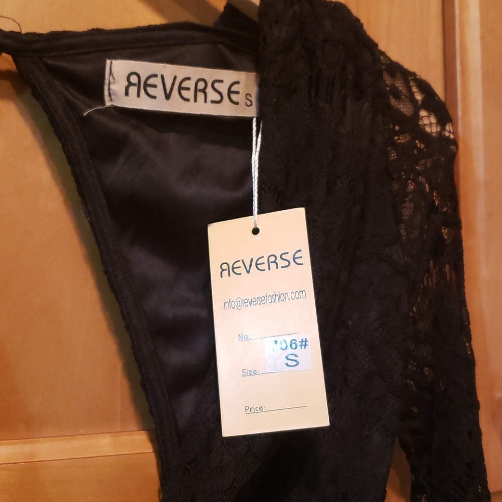 Dress - Picture 5 of 5